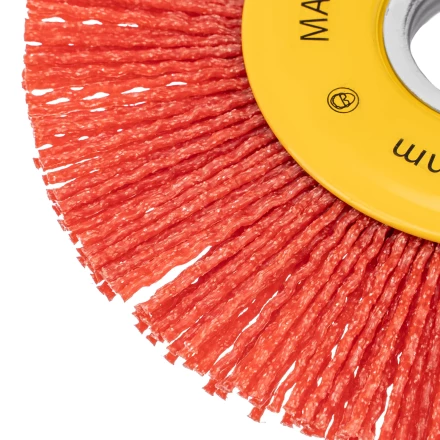 Щетка для УШМ, Denzel 125 мм, плоская, нейлоновая щетина, посадка 22,2 мм, 74461 купить в Челябинске