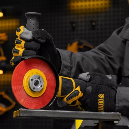 Щетка для УШМ, Denzel 125 мм, плоская, нейлоновая щетина, посадка 22,2 мм, 74461 купить в Челябинске