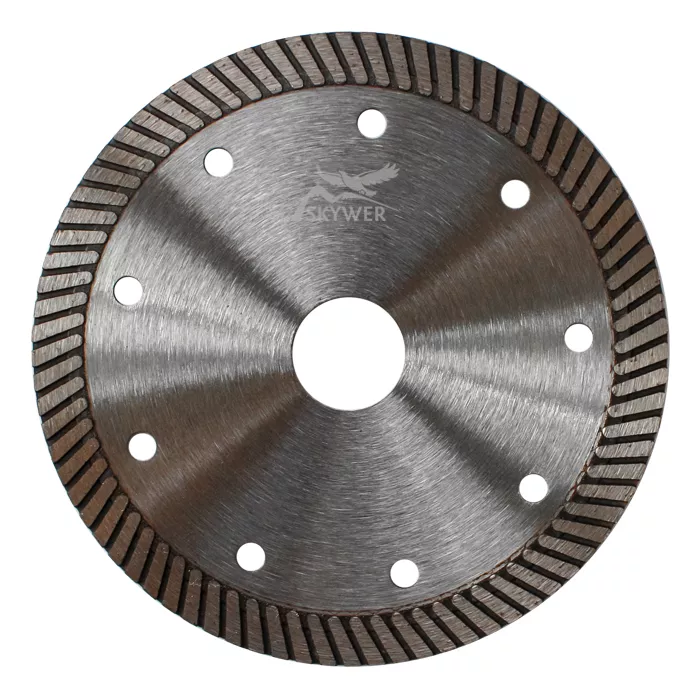 Диск алмазный по бетону TURBO ULTRA UNIVERSAL SKYWER 125*2,2*10*22,23 mm купить в Челябинске