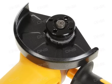 Угловая шлифмашина DeWalt DWE 4205 купить в Челябинске