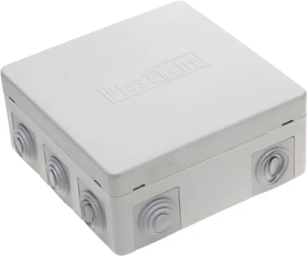 Коробка распределительная СВЕТОЗАР для наружного монтажа, макс. напряжение 400В, IP 54, 8 вводов, 125х125х50мм SV-54959 купить в Челябинске