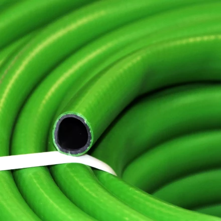 Шланг 1/2 х 20м ВЕДУГА Премиум зелёный 45965 купить в Челябинске