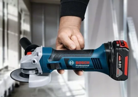 Шлифмашина УШМ BOSCH GWS 18-125 V-Li купить в Челябинске