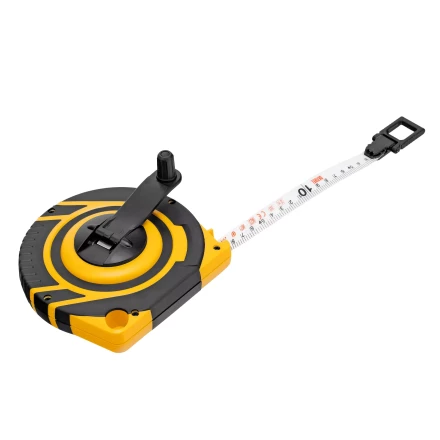 Рулетка геодезическая Denzel 20 м х 15 мм, закрытый корпус, фиберглассовая лента, 31290 купить в Челябинске