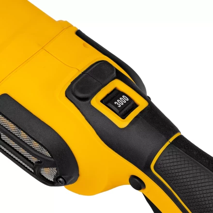 Машина полировальная Denzel CP-180, 1400 Вт, 180 мм, 0-3000 об/мин 27701 купить в Челябинске