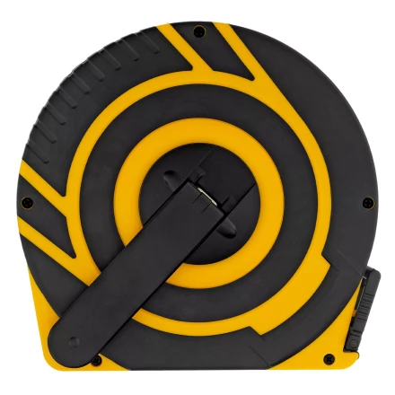 Рулетка геодезическая Denzel 30 м х 15 мм, закрытый корпус, фиберглассовая лента 31291 купить в Челябинске