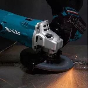Шлифмашина УШМ Makita GA6021 купить в Челябинске
