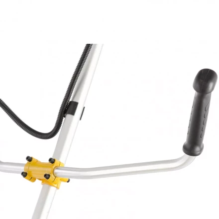 Триммер бензиновый Denzel DGT 520 неразъемная штанга 96238 купить в Челябинске