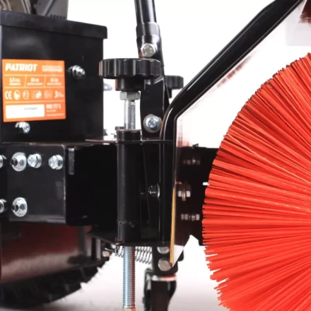 Бензиновый снегоуборщик PATRIOT PRO 777 S +Щетка купить в Челябинске