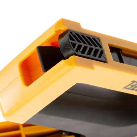 Степлер мебельный, пластиковый корпус, тип скобы: 13, 53, 300, 6-14 мм, Denzel 40210 купить в Челябинске