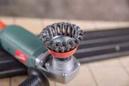 Кордщетка HAMMER чаша 85мм для УШМ витая сталь (207-106) купить в Челябинске