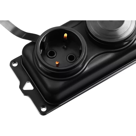 ЗУБР КГ-325-Ш3, КГ, 3 x 2.5 мм2, IP44, 15 м, 3 гн., 4000 Вт, силовой удлинитель, Профессионал (55024-15) купить в Челябинске