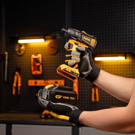 Винтоверт ударный аккумуляторный Denzel 26510 бесщеточный CID-IB-200 18В Li-Ion купить в Челябинске