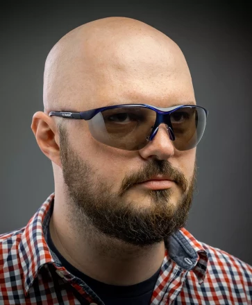 ЗУБР ПРОГРЕСС, открытого типа, серые, стекло устойчивое к царапинам и запотеванию, защитные очки, Профессионал (110323) купить в Челябинске