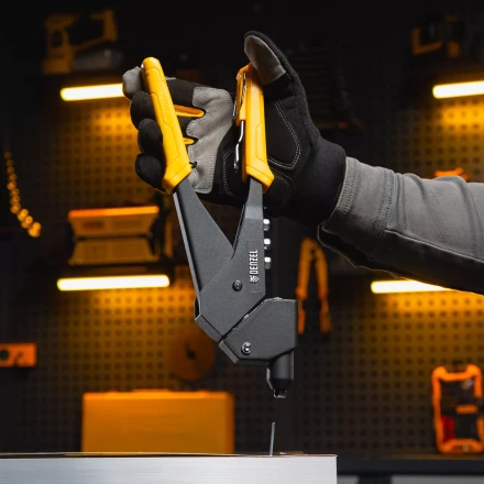 Заклепочник ручной Denzel, 285 мм, поворотный, 0-360, заклепки 2,4-3,2-4,0-4,8 мм, купить в Челябинске