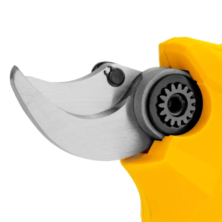 Секатор аккумуляторный Denzel CP-30-0, 18В Li-Ion 59436 купить в Челябинске