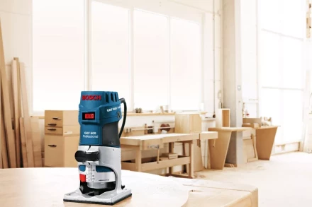 Фрезер кромочный Bosch GKF 600 0.601.60A.100 в кейсе купить в Челябинске
