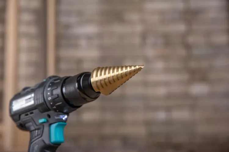 Сверло по металлу HAMMER Ф40х105мм (DR MT 6,0-40,0мм*105/13мм) купить в Челябинске