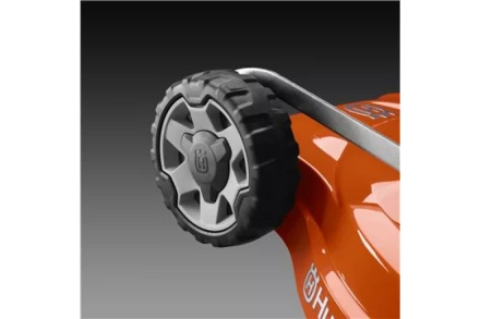 Аккумуляторная газонокосилка, самоходная Husqvarna LC347iV купить в Челябинске