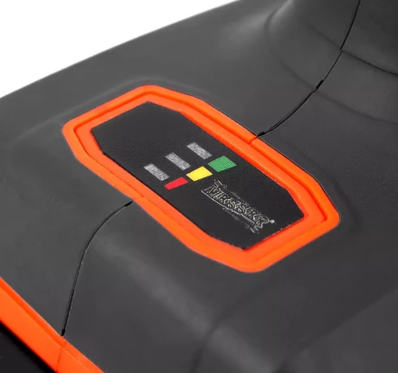 Аккумуляторная циркулярная пила MESSER DCH1 125мм 4Ач купить в Челябинске