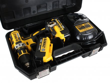 Аккумуляторная дрель шуруповерт DeWalt DСD 790 P2 купить в Челябинске