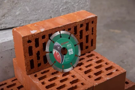 Круг алмазный HAMMER Ф115х22мм универсальный (206-101 DB SG) купить в Челябинске