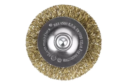 Кордщетка HAMMER плоская 50мм для дрели гофрированная латунированная сталь (207-205) купить в Челябинске