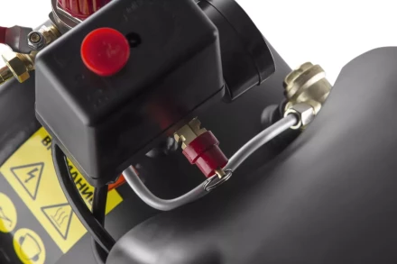 Поршневой масляный компрессор WESTER WK1800/24C купить в Челябинске