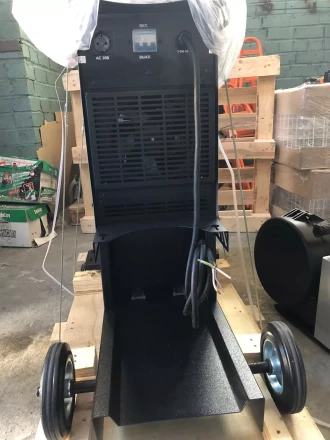 Полуавтоматический сварочный аппарат инверторный Ресанта САИПА-350 купить в Челябинске