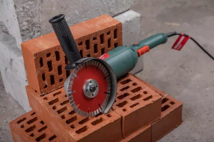 Круг алмазный HAMMER (206-230) Ф125х22мм по железобетону купить в Челябинске