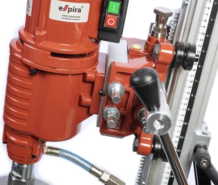 Установка алмазного бурения ESPIRA DDC-255-F4 (220В, 50/6Гц, ном.вх. мощн 4350 W, max ф250 мм, вес 44 кг), 400213 купить в Челябинске