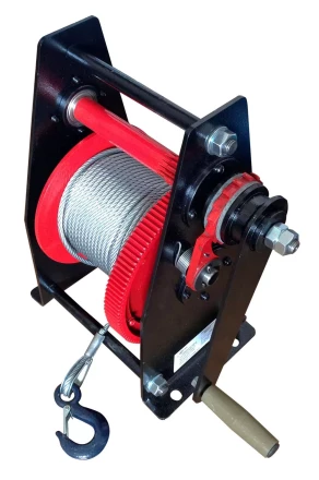 Лебедка ручная TOR ЛР-1,5 40 м 1001194 купить в Челябинске