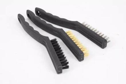 Набор щеток 3 шт металлические с пластмассовой ручкой большие MATRIX 74863 купить в Челябинске