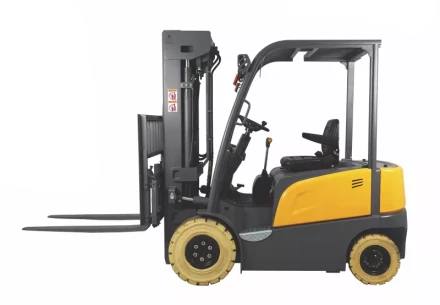 Погрузчик электрический четырехопорный TOR 2,0 т 4,5 м FB20R сайдшифт, своб. ход мачты 1045725 купить в Челябинске