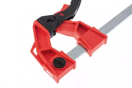 Струбцина реечная быстрозажимная усиленная пластиковый корпус рычажно-храповой механизм 250 х 100 х 401 мм штанга 5 х 22 мм Matrix 20727 купить в Челябинске