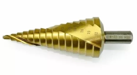 Сверло ступенчатое HSS TiN с спиральным желобком, 4-32x102, 6 мм (Makita D-40191) купить в Челябинске