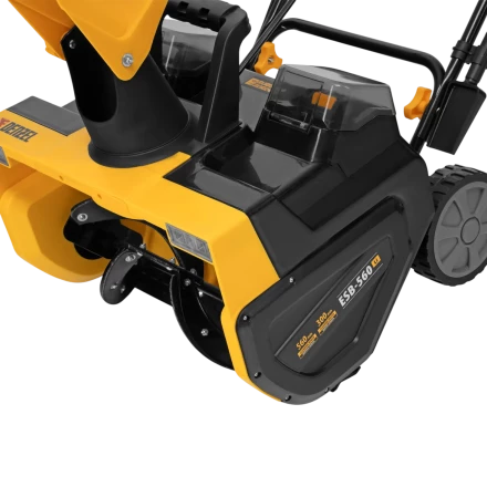 Снегоуборочная машина аккумуляторная, ESB-560Li, 560 мм, 40В, 2 АКБ 5 Ач, ЗУ, метал. шнек Denzel 97639 купить в Челябинске