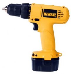 Дрель-винтоверт аккумуляторная DeWalt DW 907 К2