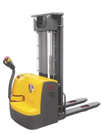 Штабелер самоходный 1,5 т 3,5 м XILIN CDDR15-III 24/200 В/Ач (сопровождаемый) 1006311 купить в Челябинске