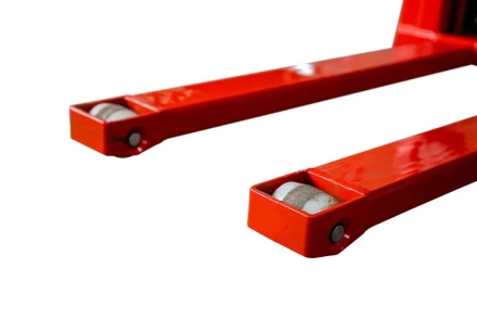 Штабелер гидравлический 2,0 т 3,0 м TOR CTY-EH с раздвижными вилами 1005765 купить в Челябинске