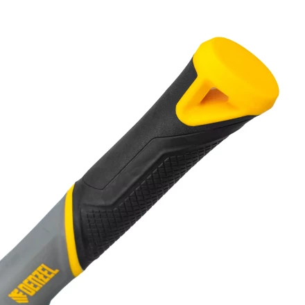 Кувалда с клиновидным бойком 1,35 кг Denzel 11015, фибергласовая рукоятка c TPR купить в Челябинске