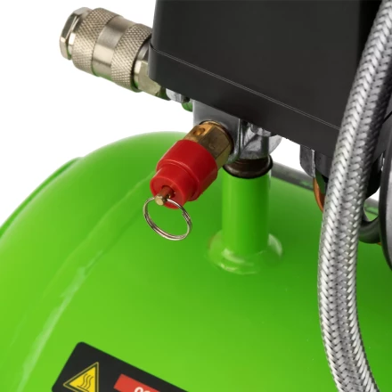 Компрессор безмаслянный малошумный Сибртех МБ 1100/24,1100 Вт, 24 л, 170 л/мин 58006 купить в Челябинске