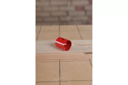 Коронка биметаллическая HAMMER Ф38х38мм 5/8&quot; BiMETALL (224-008) купить в Челябинске