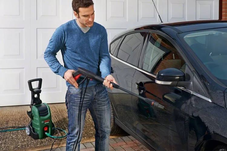 Минимойка-мойка высокого давления BOSCH AQT 35-12 Carwash-Set купить в Челябинске