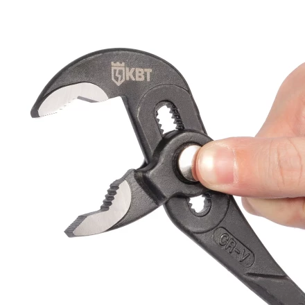 Набор переставных клещей КВТ НПК-02 с кнопочной фиксацией (92053) купить в Челябинске