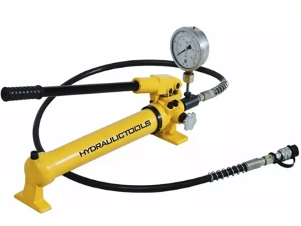 Насос гидравлический односторонний TOR HHB-700B 3,2 л (ручной) 1004827 купить в Челябинске