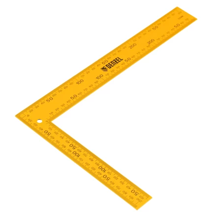 Угольник стальной Denzel, 200 х 300 мм, 32388 купить в Челябинске