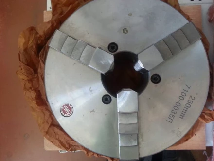 Патрон токарный 3-х кулачковый 250мм 7100-0035 Fuerda купить в Челябинске