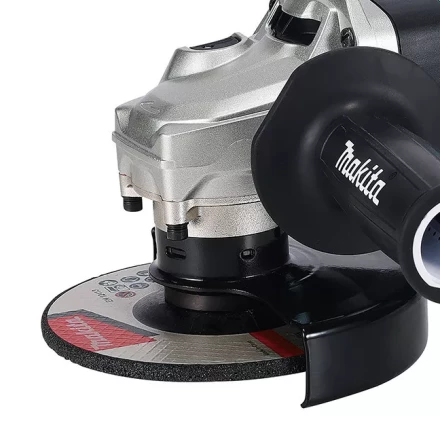 Углошлифовальная машина (болгарка) Makita GA5095X01 1900Вт, 125мм купить в Челябинске