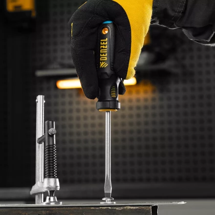 Отвертка, SL6x100 мм, S2, 3к рукоятка Denzel 121987 купить в Челябинске